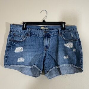 Old Navy Womens The Diva Distressed Cutoff Denim Jean Shorts Blue Size 12